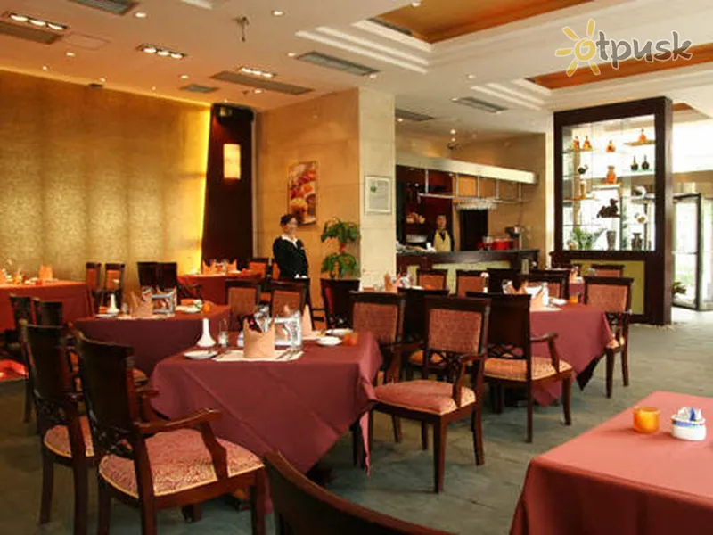Фото отеля Golden Jade Sunshine 4* Шанхай Китай бары и рестораны
