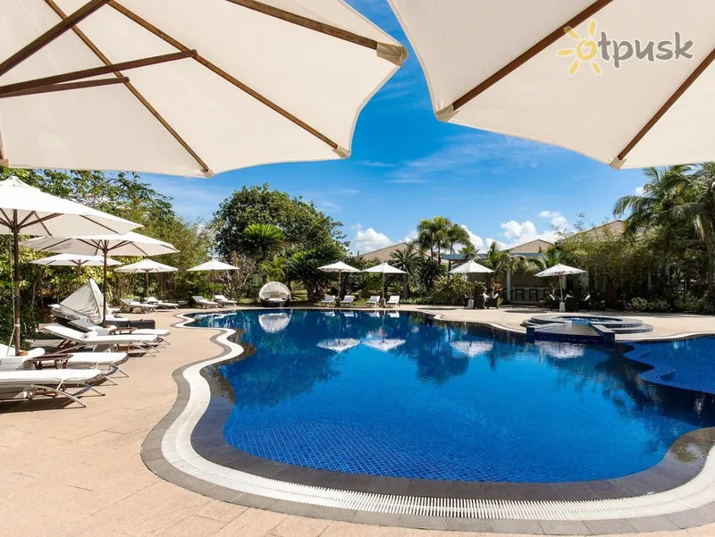Фото отеля Azerai Ke Ga Bay 5* Фант'єт В'єтнам екстер'єр та басейни