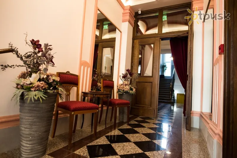 Фото отеля Alfons Boutique Hotel 4* Praha Čekija fojė ir interjeras