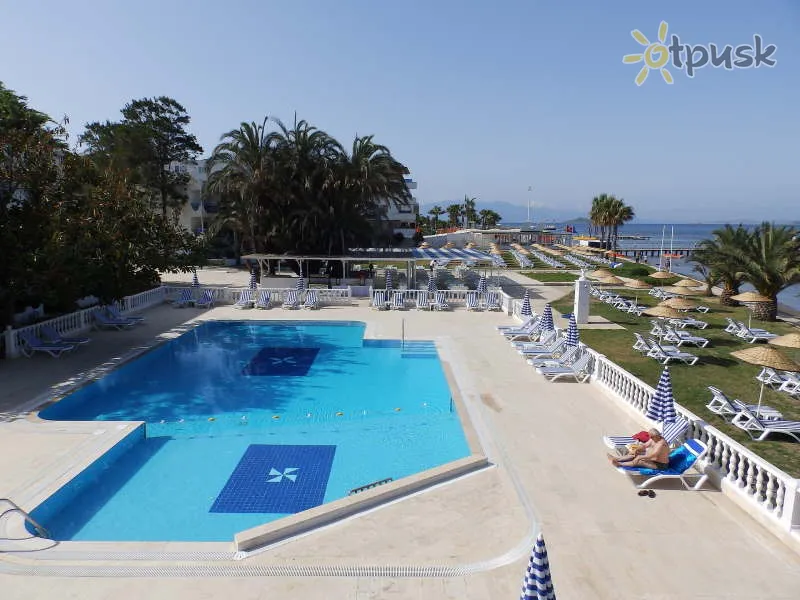 Фото отеля Ladonia Hotels Club Blue White 4* Bodruma Turcija ārpuse un baseini