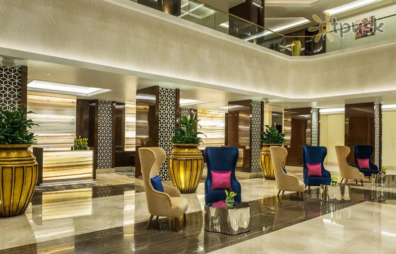 Фото отеля Radisson Blu Ajman Hotel 5* Аджман ОАЭ лобби и интерьер