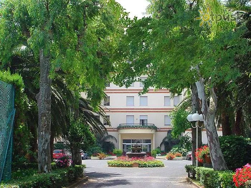 Фото отеля Grand Hotel Fagiano Palace 3* Tirėnų jūros pakrantė Italija išorė ir baseinai