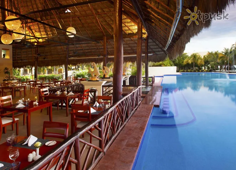 Фото отеля El Dorado Royale Spa Resort by Karisma 5* Rivjēra Maija Meksika bāri un restorāni