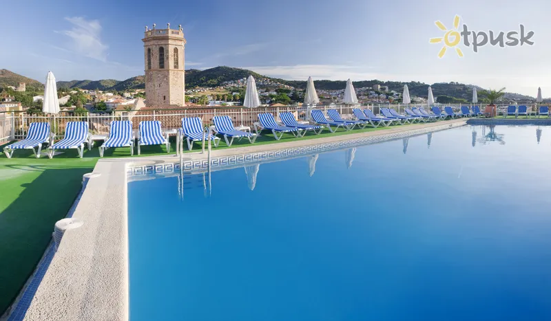 Фото отеля Merce Hotel 3* Kosta del Maresmė Ispanija išorė ir baseinai