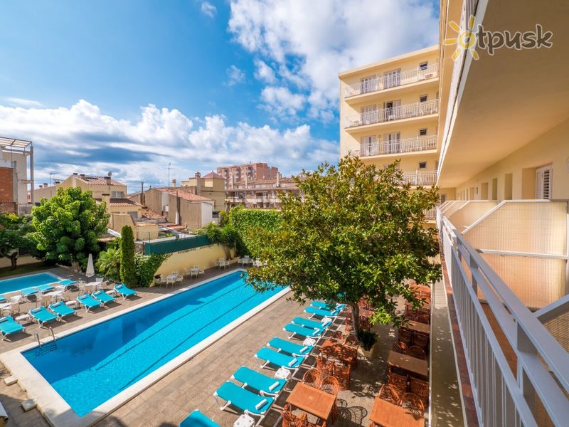 Фото отеля Checkin Pineda 3* Коста Дель Маресме Испания экстерьер и бассейны