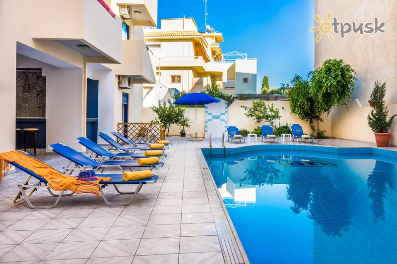 Фото отеля Central Hersonissos Hotel 3* о. Крит – Іракліон Греція екстер'єр та басейни