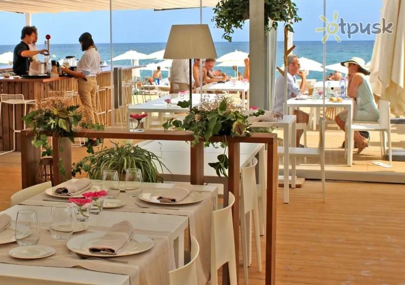 Фото отеля Bernat II Hotel 4* Kosta del Maresme Spānija bāri un restorāni