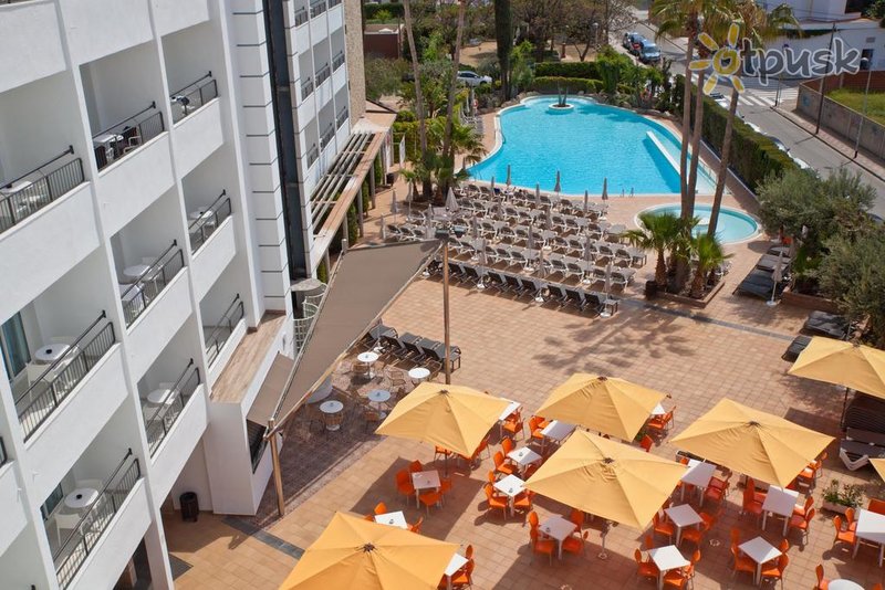 Фото отеля Alegria Pineda Splash 4* Коста Дель Маресме Испания бары и рестораны