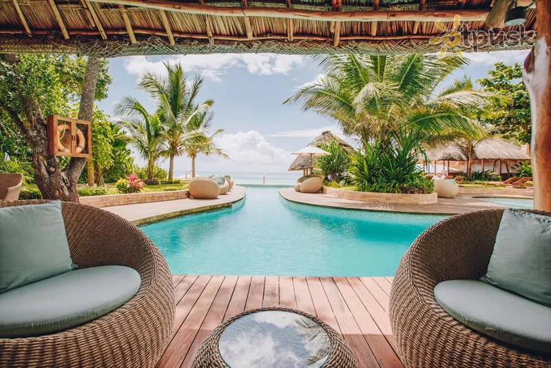 Фото отеля Tulia Zanzibar Unique Beach Resort 5* Pongwe Tanzānija ārpuse un baseini