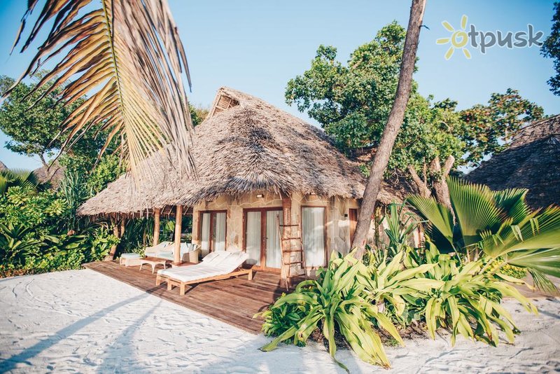 Фото отеля Tulia Zanzibar Unique Beach Resort 5* Понгве Танзания экстерьер и бассейны