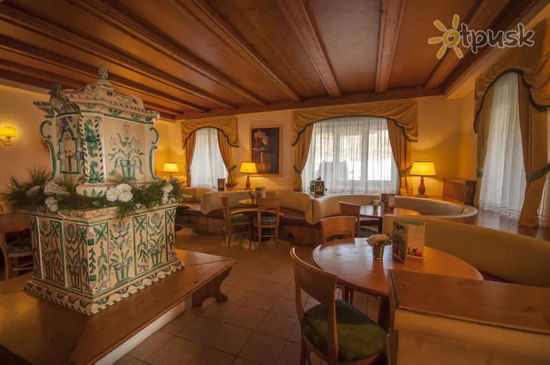 Фото отеля Grand Hotel Misurina 4* Кортіна д'Ампеццо Італія лобі та інтер'єр