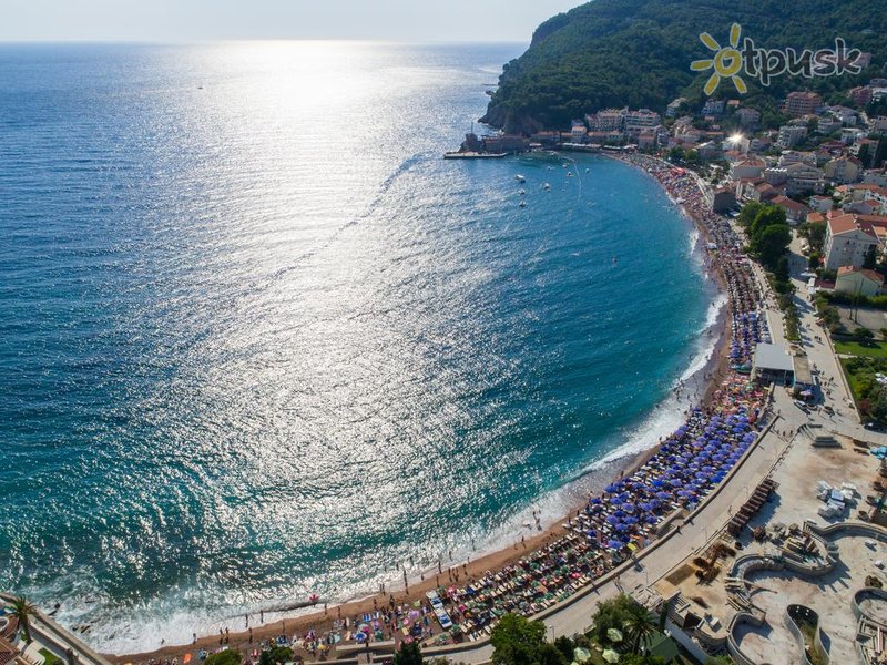 Фото отеля Eleven 4* Петровац Черногория пляж