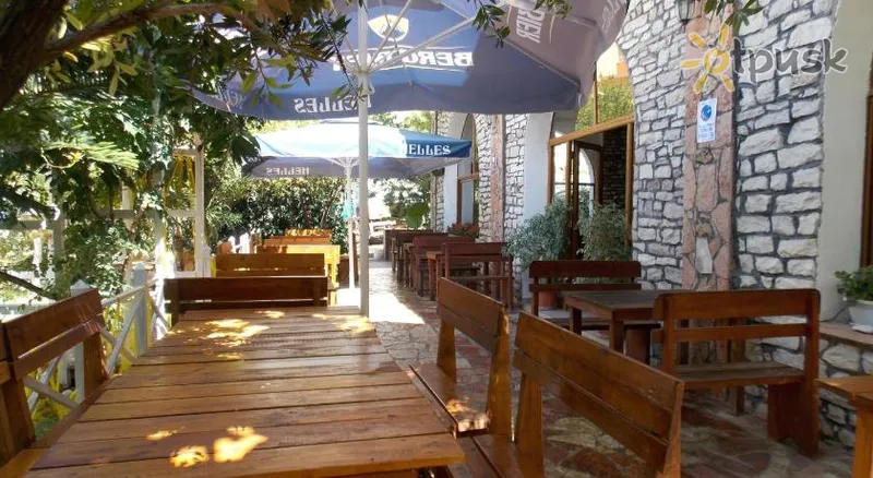 Фото отеля Rixhi Hotel 3* Saranda Albānija bāri un restorāni