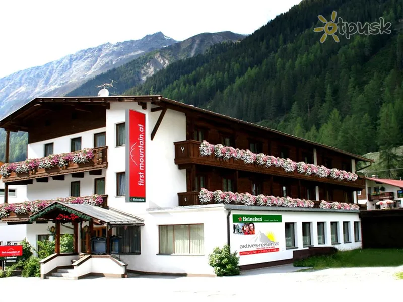 Фото отеля First Mountain Hotel Otztal 3* Solden Austrija ārpuse un baseini