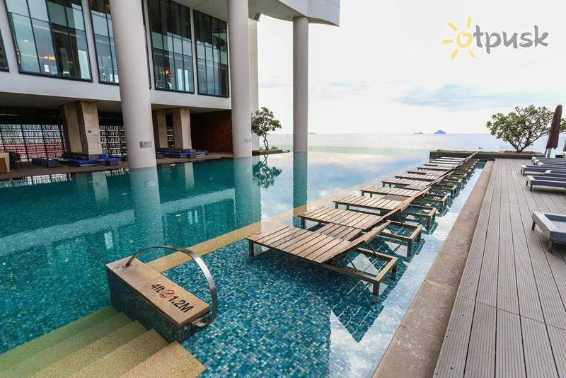 Фото отеля Sheraton Nha Trang Hotel & Spa 5* Nha Trang Vietnamas išorė ir baseinai