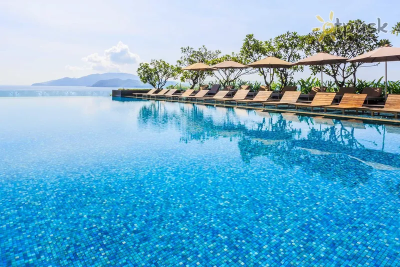 Фото отеля Sheraton Nha Trang Hotel & Spa 5* Нячанг Вьетнам экстерьер и бассейны