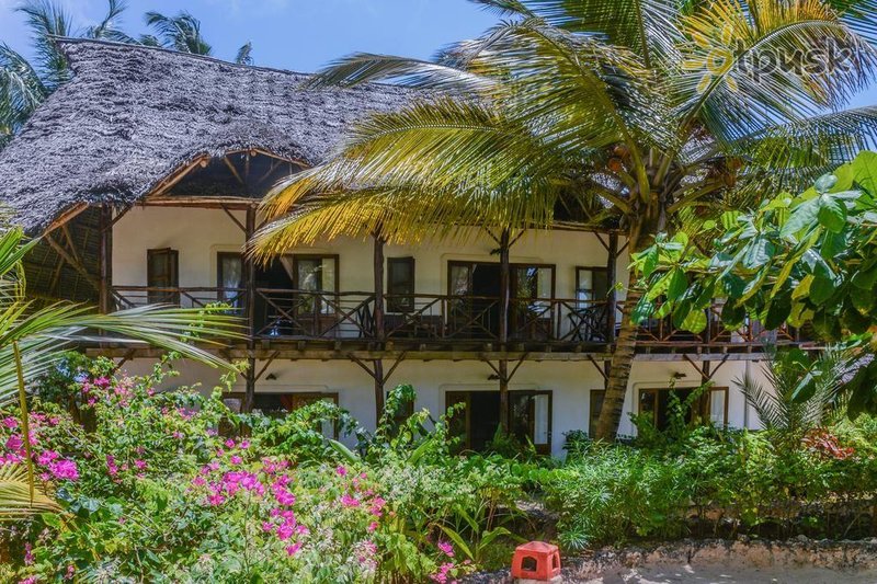 Фото отеля Casa Del Mar 3* Джамбиани Танзания экстерьер и бассейны