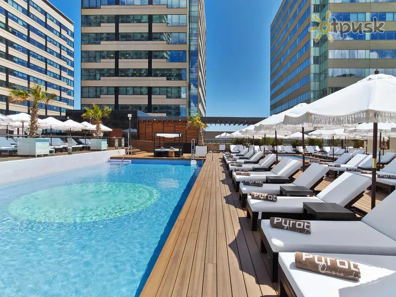 Фото отеля Hilton Diagonal Mar 4* Барселона Іспанія екстер'єр та басейни