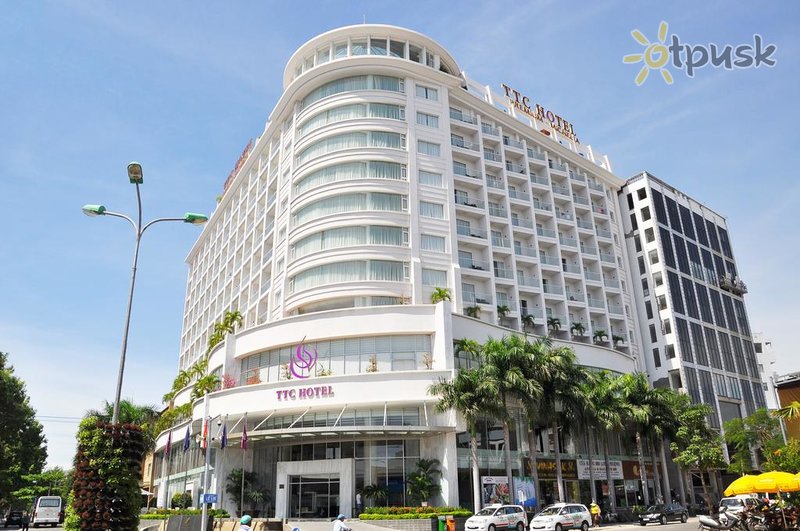 Фото отеля TTC Hotel Premium — Michelia 4* Нячанг Вьетнам экстерьер и бассейны