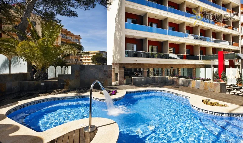 Фото отеля Mediterranean Bay 4* о. Майорка Іспанія екстер'єр та басейни
