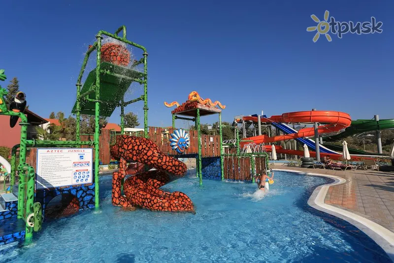 Фото отеля Aqua Sol Holiday Village Water Park Resort 4* Patosas Kipras vaikams