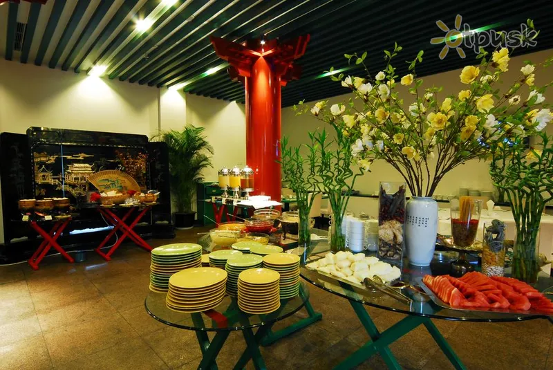 Фото отеля Traveler Inn Hua Qiao Beijing 3* Pekinas Kinija barai ir restoranai