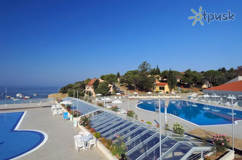 Фото отеля Maistra Select Petalon Resort 4* Vrsar Kroatija išorė ir baseinai