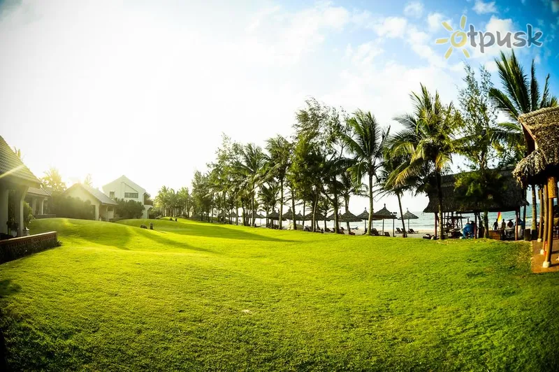 Фото отеля Palm Garden Beach Resort & Spa 5* Хой Ан Вьетнам экстерьер и бассейны