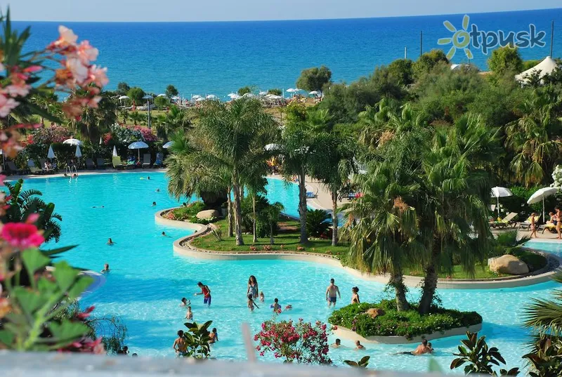 Фото отеля Acacia Resort Parco dei Leoni 4* о. Сицилія Італія екстер'єр та басейни