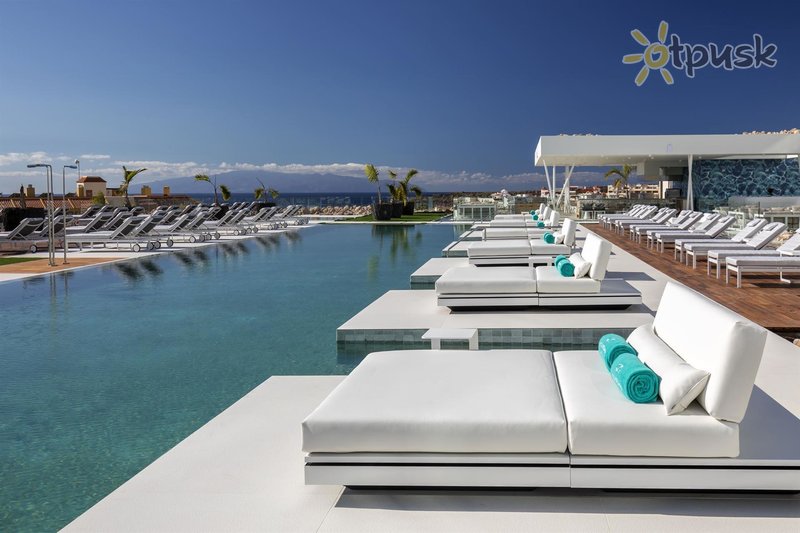 Фото отеля Royal Hideaway Corales Suites 5* о. Тенерифе (Канары) Испания экстерьер и бассейны