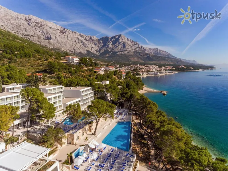 Фото отеля Bluesun Berulia Hotel 5* Brela Horvātija ārpuse un baseini