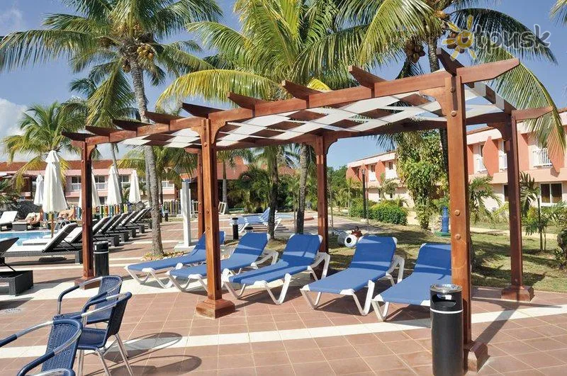 Фото отеля Blau Arenal Habana Beach 4* Гавана Куба экстерьер и бассейны