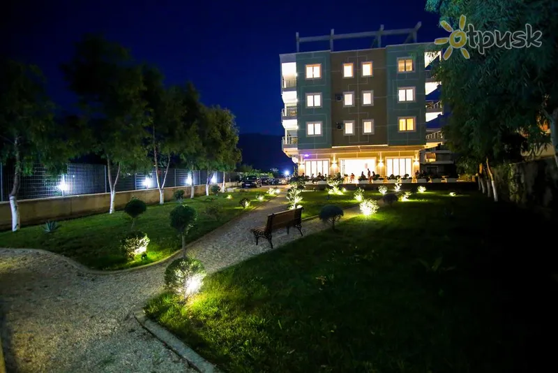 Фото отеля Bel Ami Suita Hotel 4* Влера Албанія екстер'єр та басейни