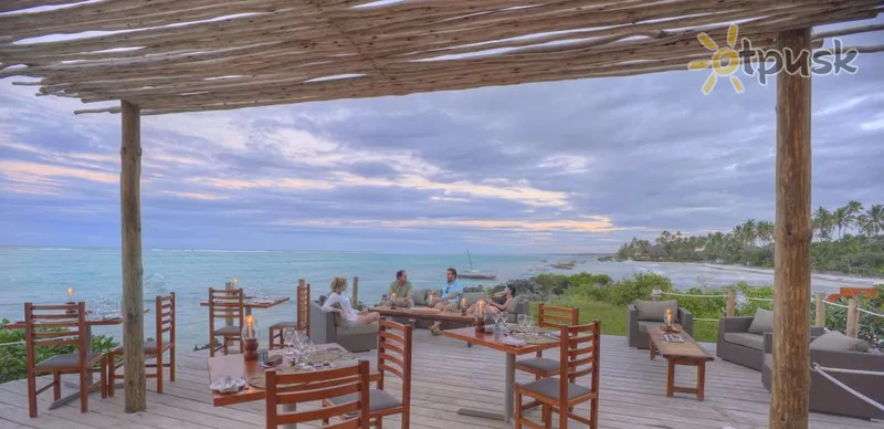 Фото отеля Matemwe Lodge Zanzibar 4* Матемві Танзанія бари та ресторани