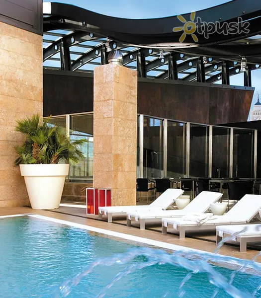Фото отеля Villa Real 5* Мадрид Іспанія екстер'єр та басейни