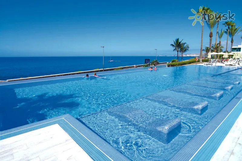 Фото отеля Riu Palace Meloneras Resort 4* par. Grankanārija (Kanāriju salas) Spānija ārpuse un baseini