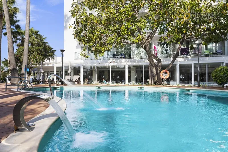 Фото отеля Alua Boccaccio 3* о. Майорка Іспанія екстер'єр та басейни