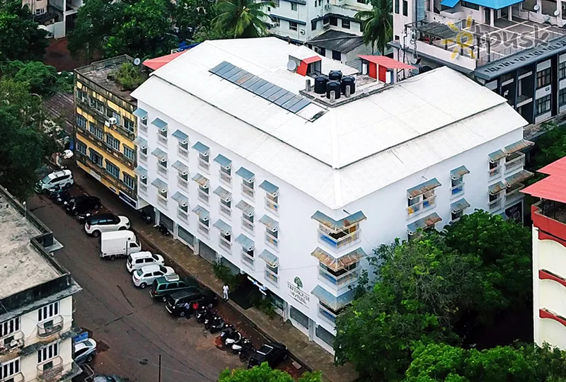 Фото отеля Treehouse Neptune Hotel 3* Северный Гоа Индия экстерьер и бассейны
