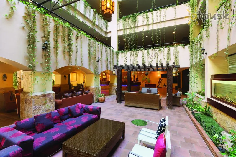 Фото отеля Days by Wyndham Aqaba Hotel 4* Акаба Йорданія лобі та інтер'єр