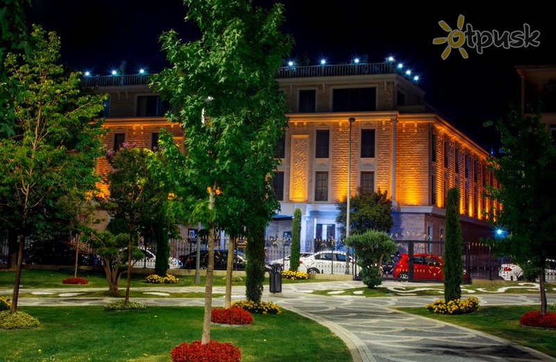 Фото отеля Best Western Antea Palace Hotel & Spa 3* Стамбул Турция экстерьер и бассейны