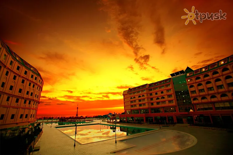 Фото отеля Bayar Family Resort Hotel & Spa 5* Алания Турция экстерьер и бассейны
