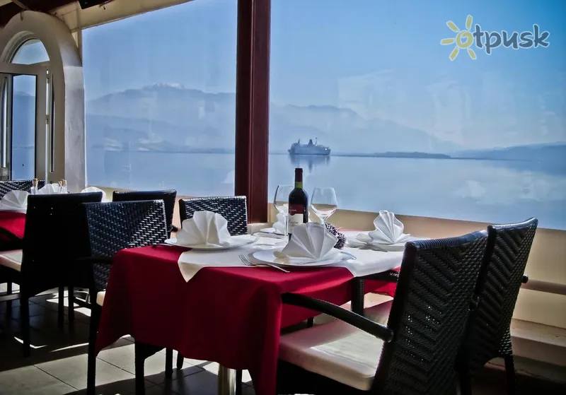 Фото отеля Azzurro Hotel 3* Herceg Novi Melnkalne bāri un restorāni