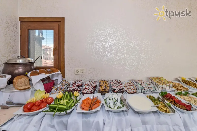 Фото отеля Cihangir Palace Hotel 4* Stambula Turcija bāri un restorāni