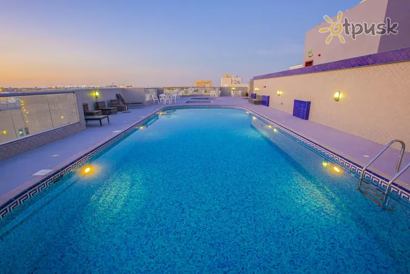 Фото отеля The Bristol Inn Hotel 4* Dubajus JAE išorė ir baseinai