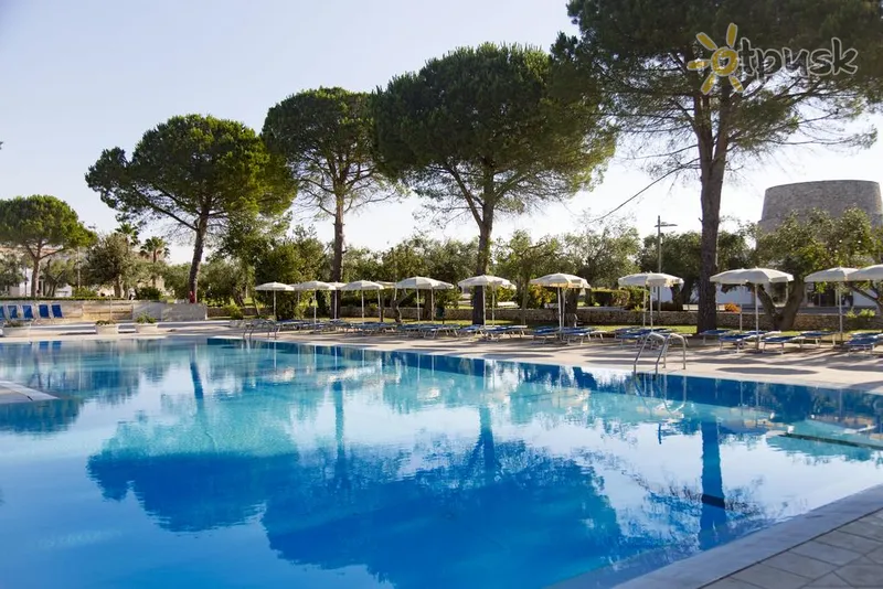 Фото отеля Dolmen Sport Resort 4* Lecce Itālija ārpuse un baseini