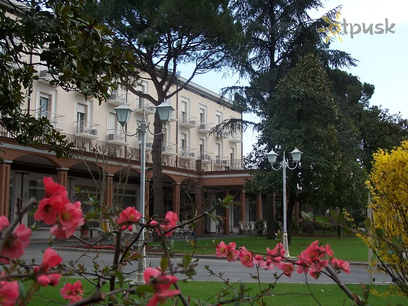 Фото отеля Excelsior Terme 3* Абано Терме Италия экстерьер и бассейны