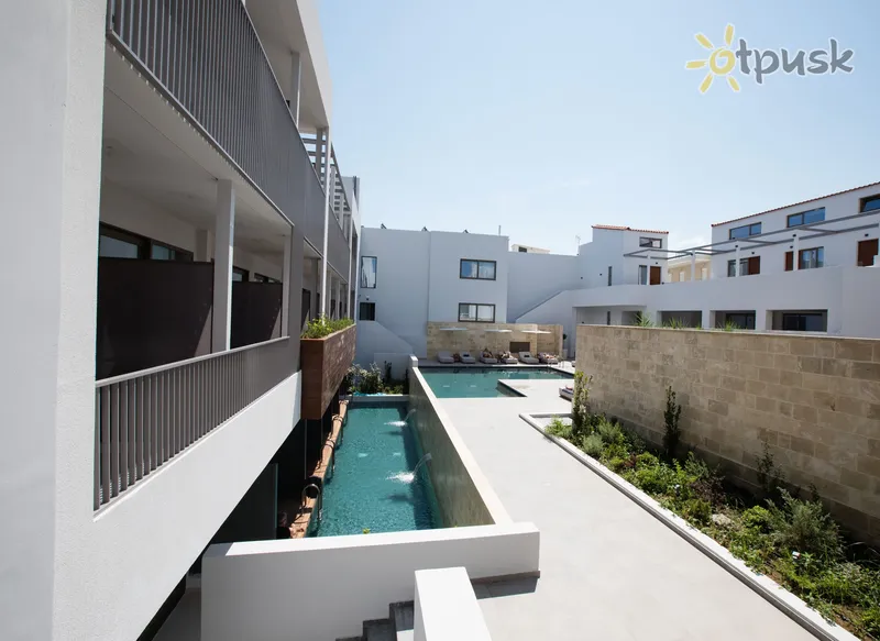 Фото отеля Ikones Seafront Luxury Suites 5* Kreta – Retimnas Graikija išorė ir baseinai