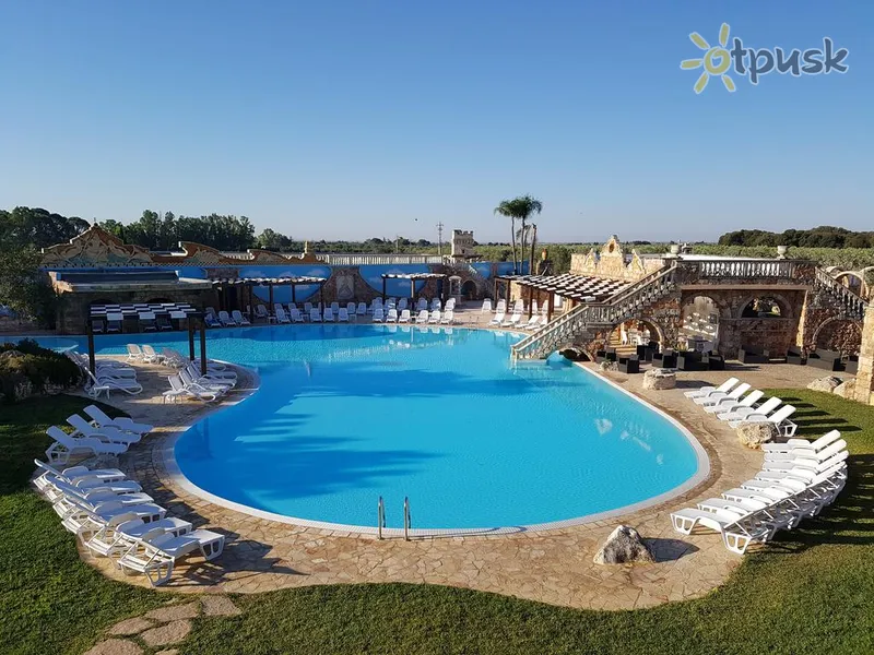 Фото отеля Tenute Al Bano Carrisi 4* Бріндізі Італія екстер'єр та басейни