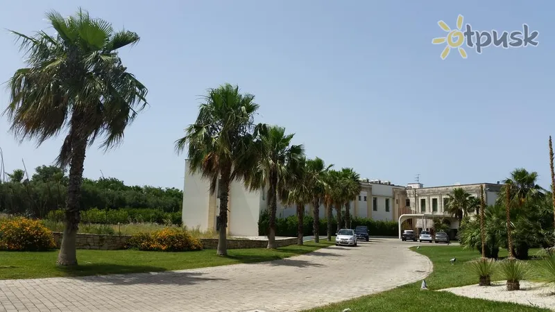 Фото отеля Arthotel & Park Lecce 4* Lecce Itālija ārpuse un baseini