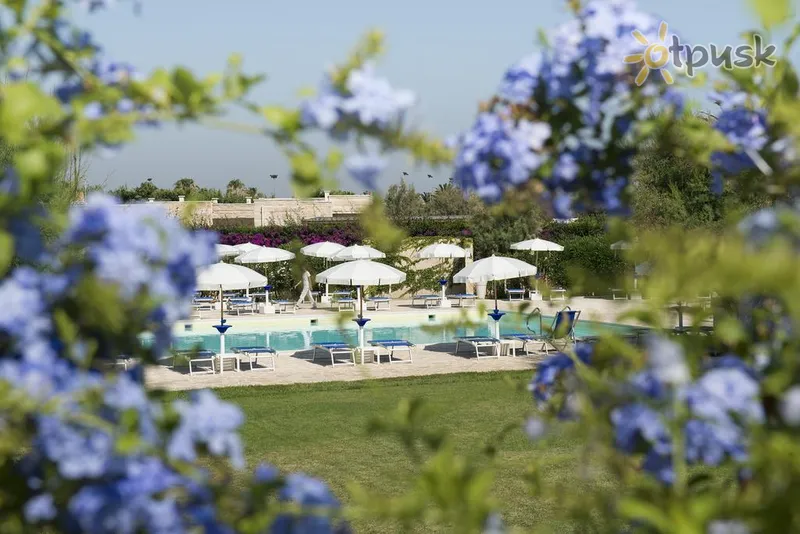 Фото отеля Del Levante 4* Бріндізі Італія екстер'єр та басейни